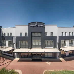 Hotel Joondalup, Perth